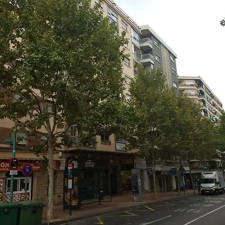 Casa Pedrada Apartment Zaragoza